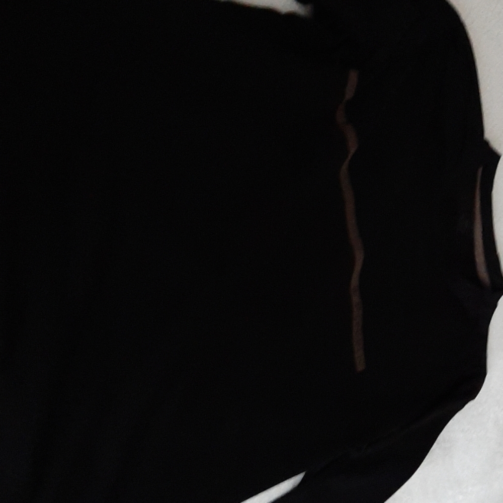 Long sleeved tshirt